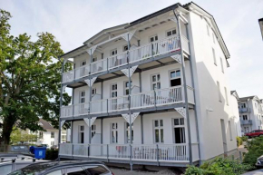 Ferienwohnungen mit Seeblick und Sauna in Göhren
